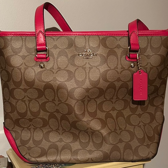 Coach Handbags - Coach Handbag